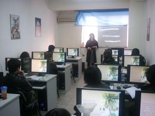 计算机平面设计（视野教育联合办学班）——开启电脑图文设计的创意未来